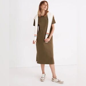 Madewell
Oversized Pocket Tee Dress in Sueded Cotton